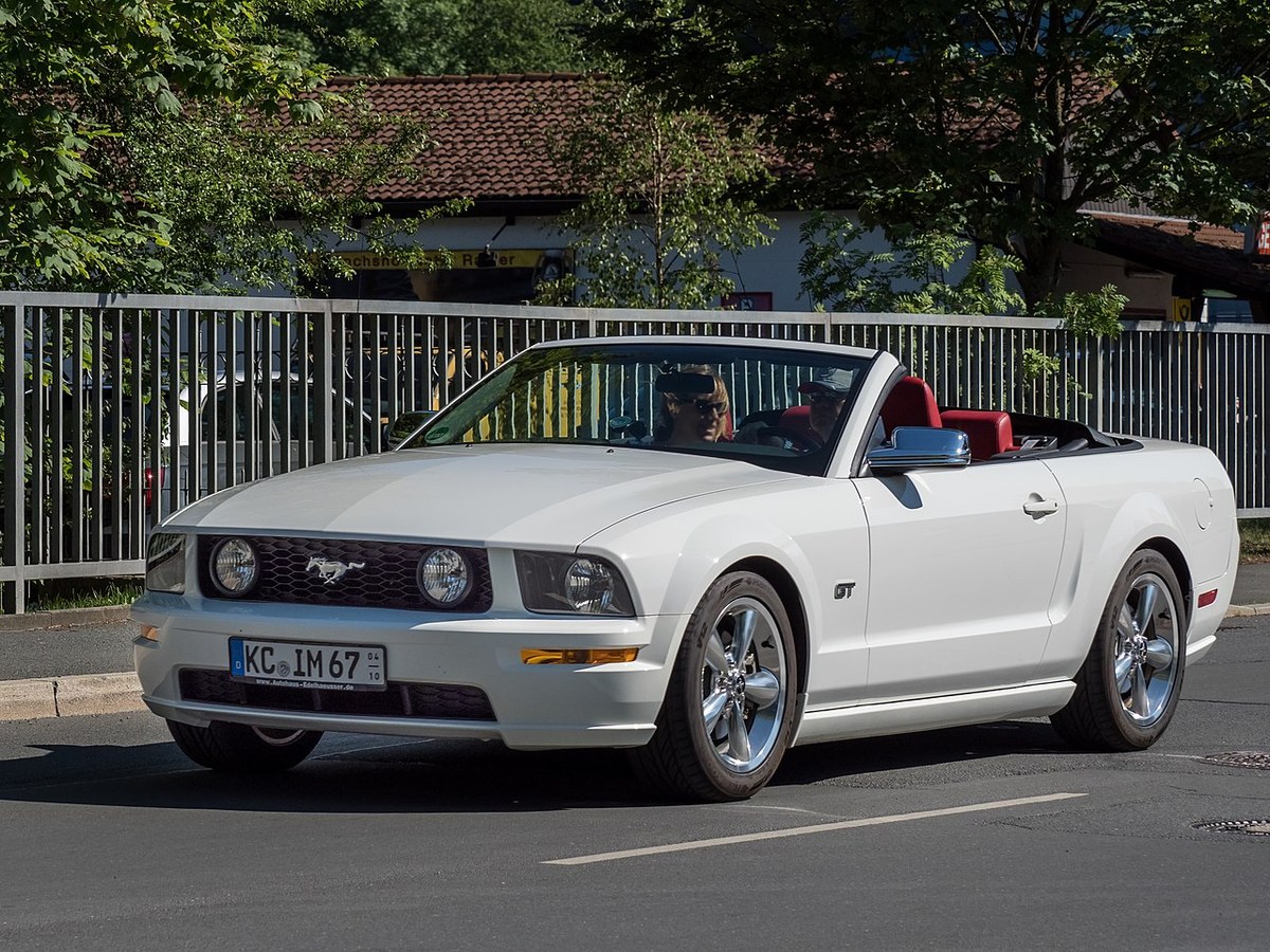 Ford Mustang 2005-2010