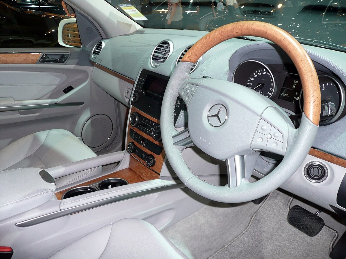 Mercedes-Benz GL 2007-2016